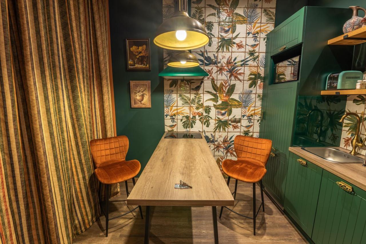 Eco Apartments In French Quarter Kijów Zewnętrze zdjęcie