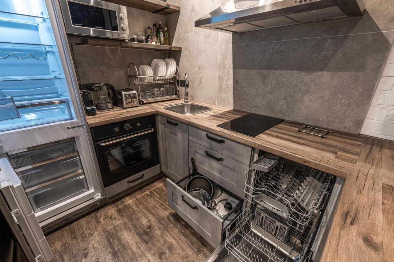 Eco Apartments In French Quarter Kijów Zewnętrze zdjęcie