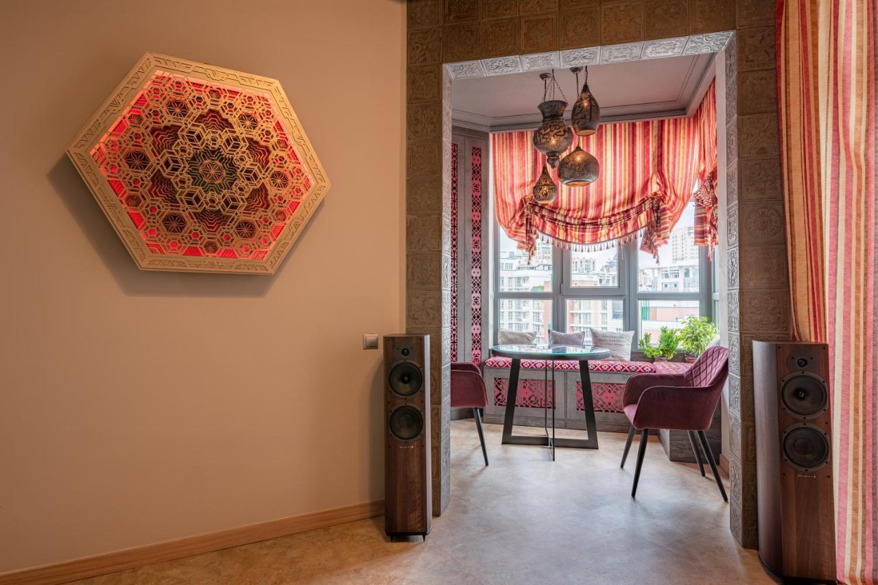 Eco Apartments In French Quarter Kijów Zewnętrze zdjęcie