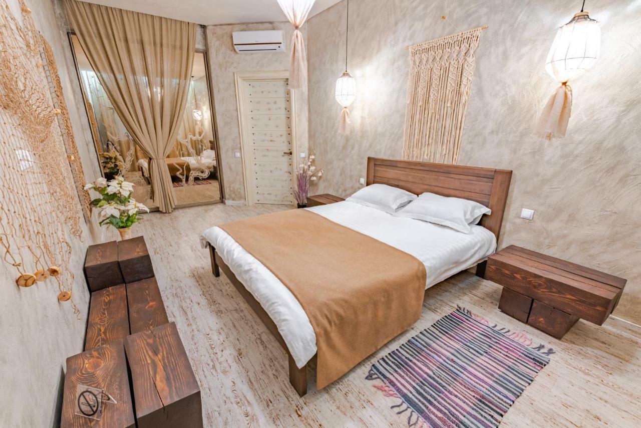 Eco Apartments In French Quarter Kijów Zewnętrze zdjęcie
