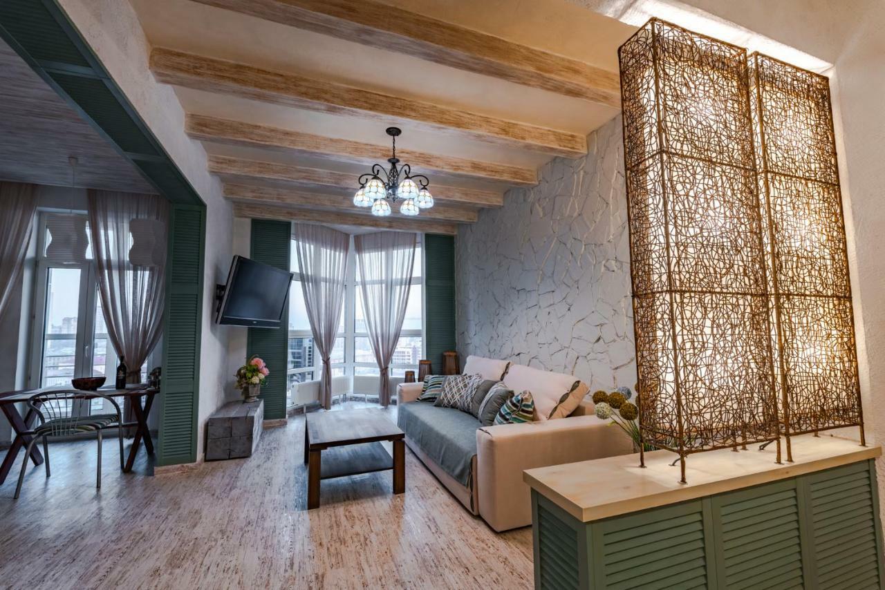 Eco Apartments In French Quarter Kijów Zewnętrze zdjęcie